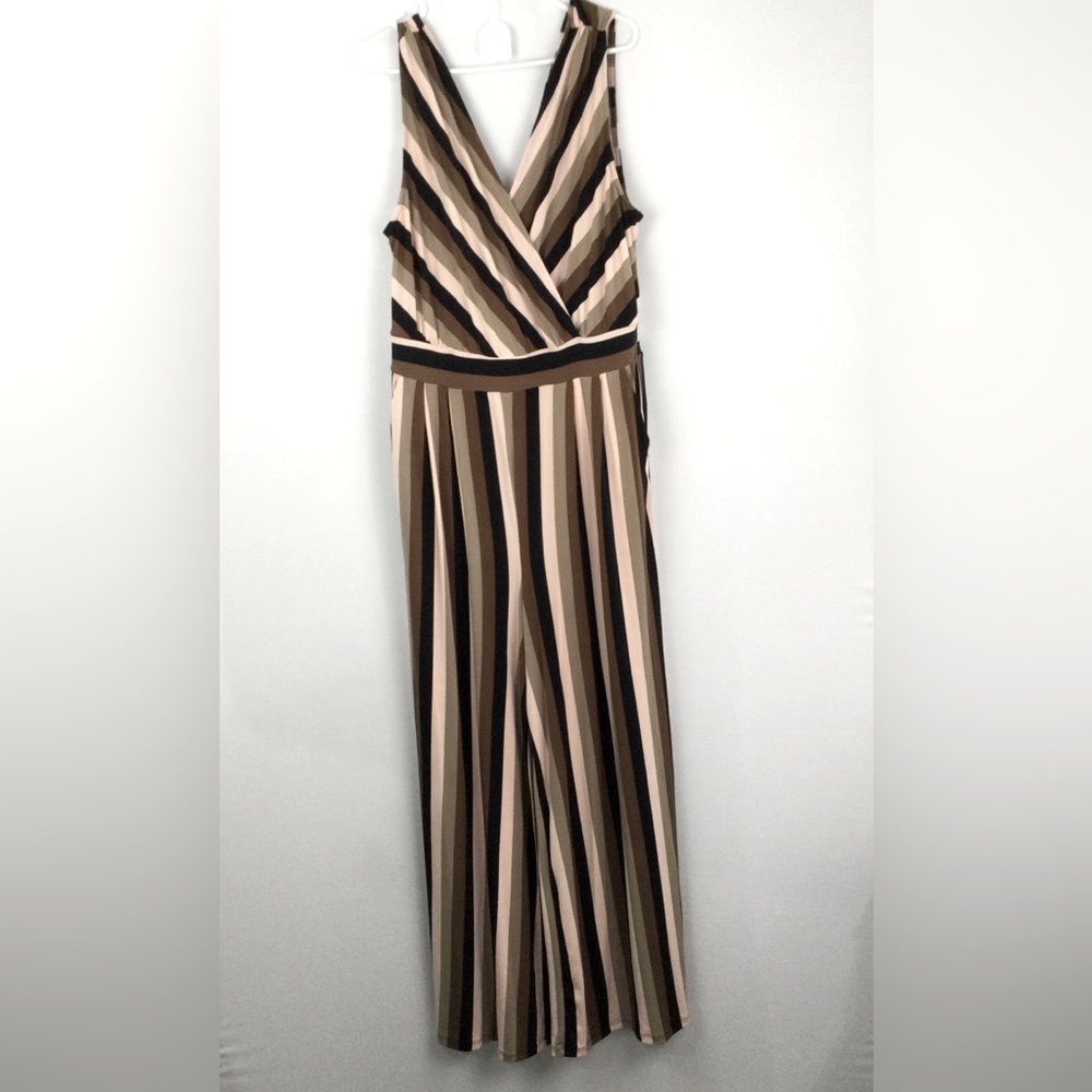Torrid Studio Knit Surplice Tie Back Jumpsuit Romper womens size 1